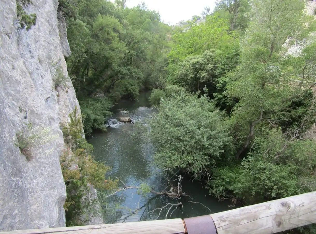 Vista exterior de Casa o xalet en venda en Oña amb Jardí privat, Terrassa i Traster