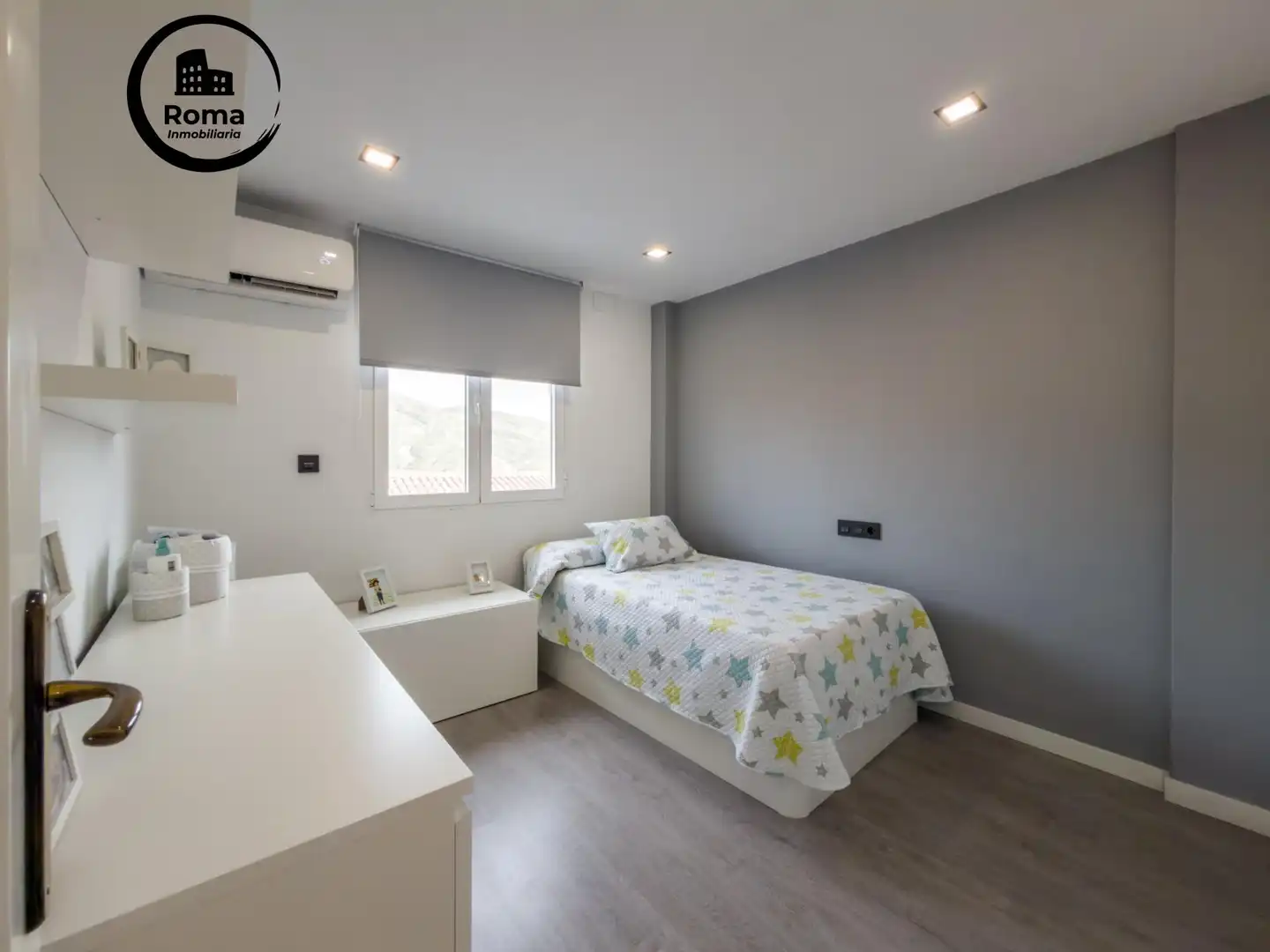 Bedroom of Detached homes for sale in Cenes de la Vega  with Air Conditioner, Heating and Terrace