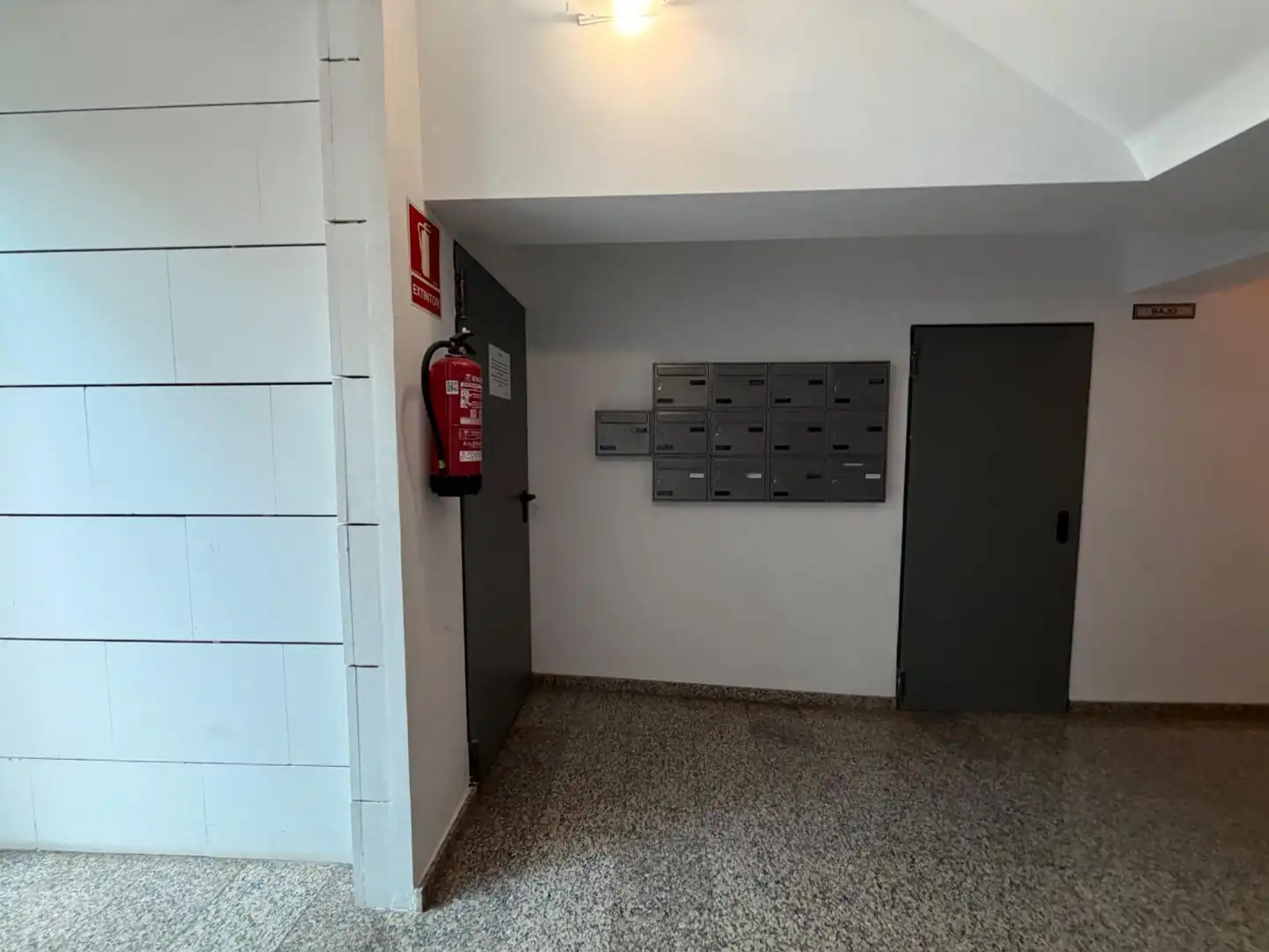Parking de Ático en venta en Torrent con Aire acondicionado, Calefacción y Jardín privado