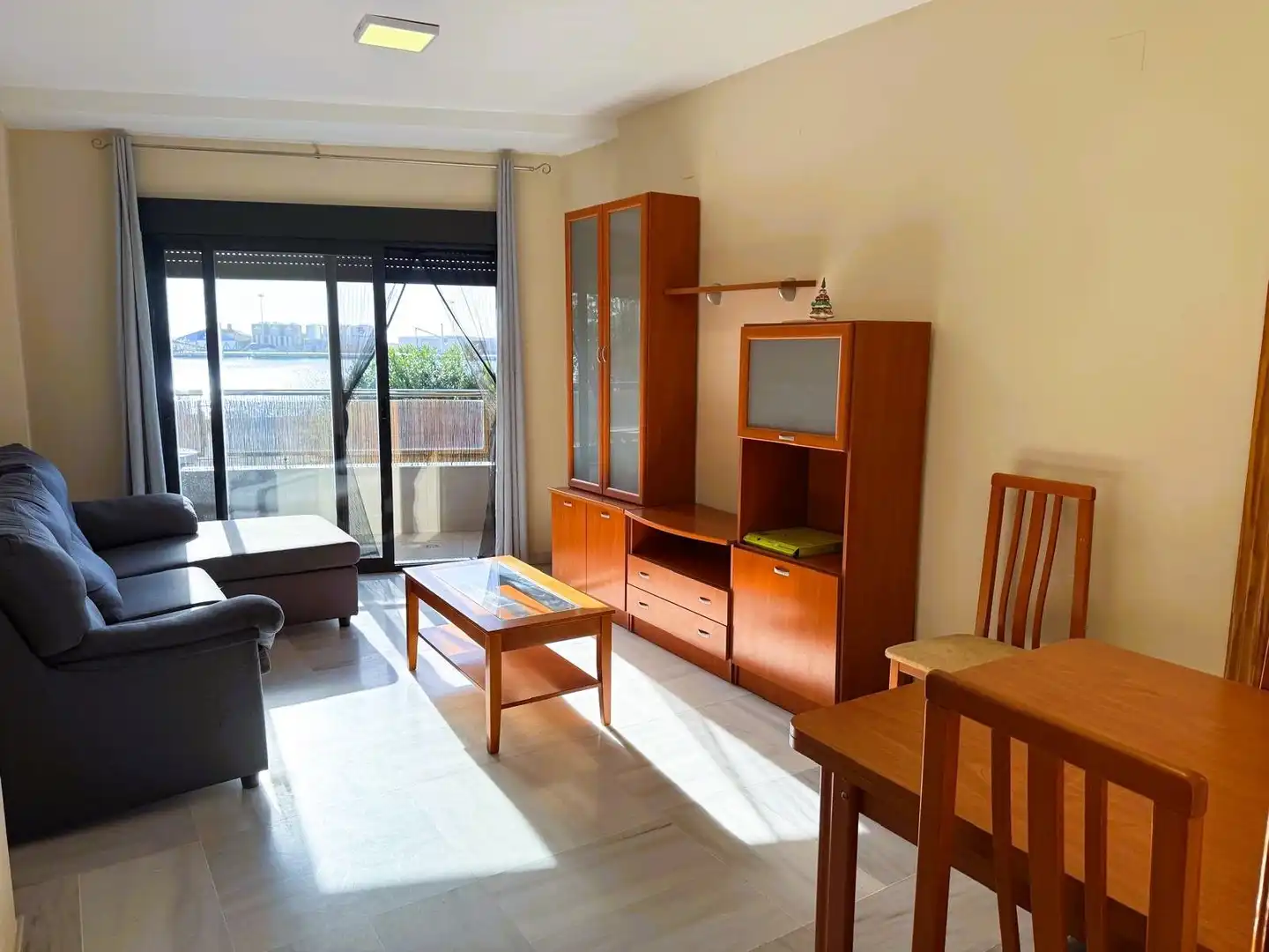 Wohnung zur Miete in Julio Moreno, Playa de Granada