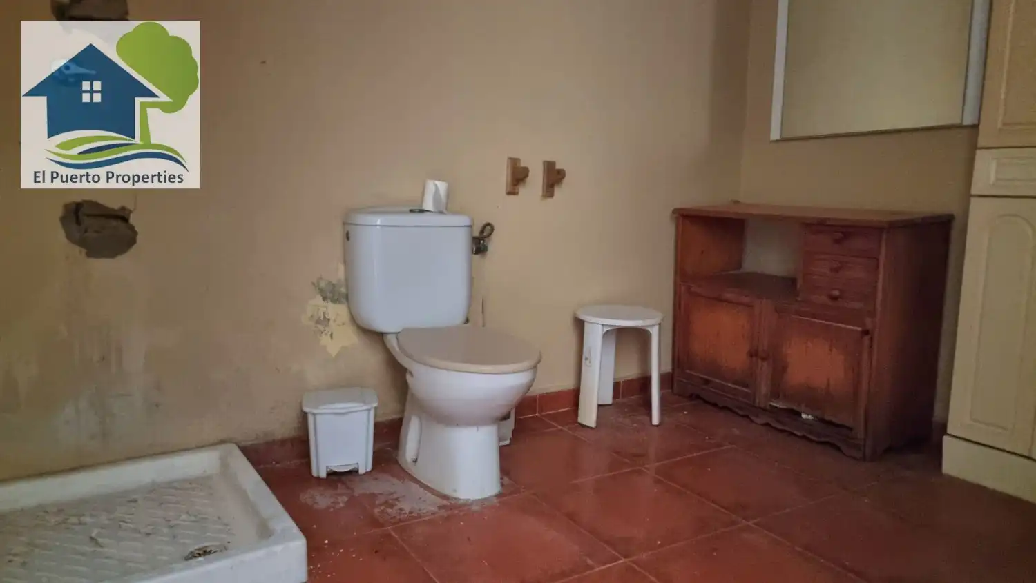 Bany de Casa o xalet en venda en El Puerto de Santa María amb Aire condicionat, Calefacció i Jardí privat