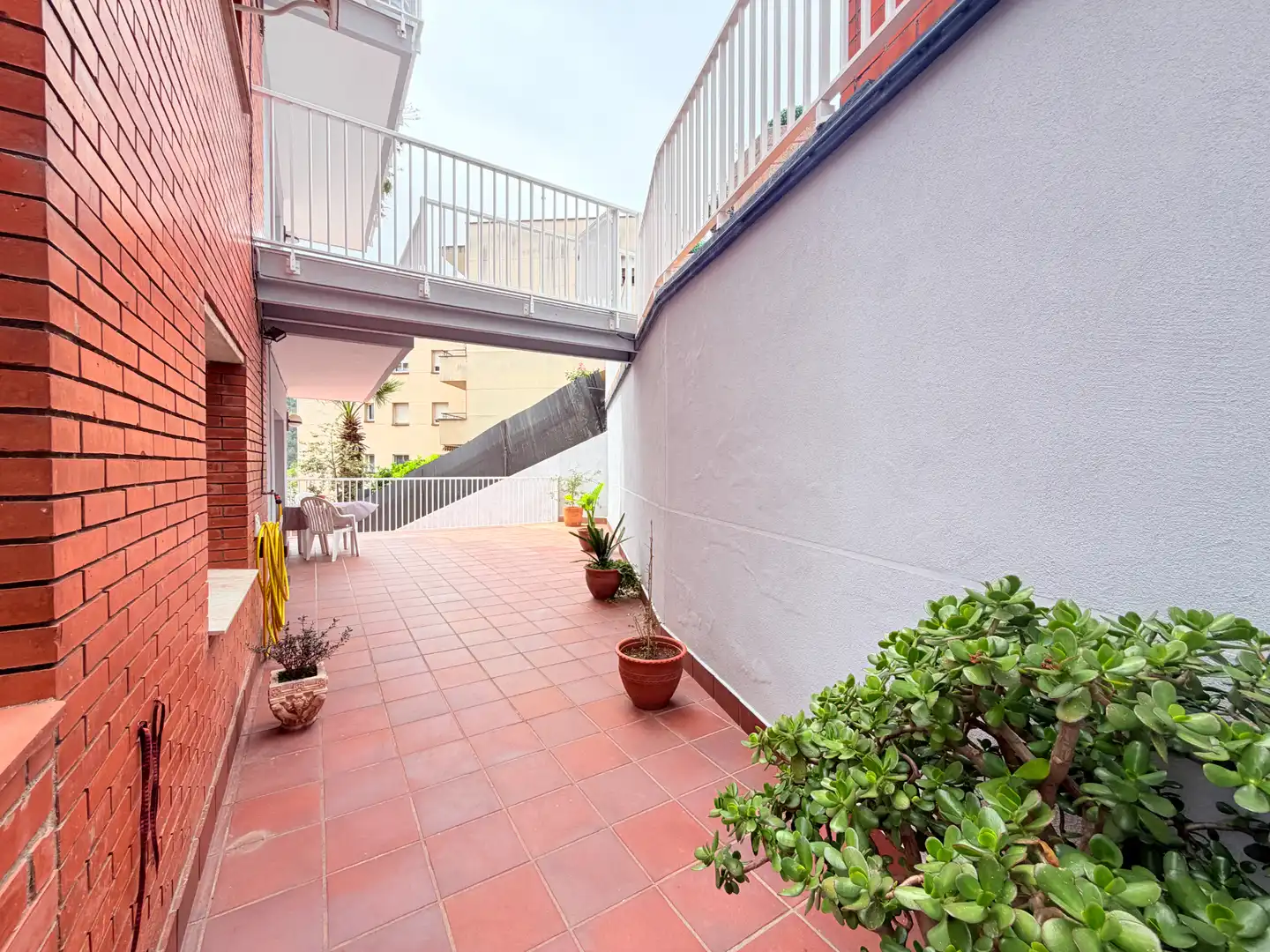 Terraza de Piso en venta en Corbera de Llobregat con Calefacción, Parquet y Terraza