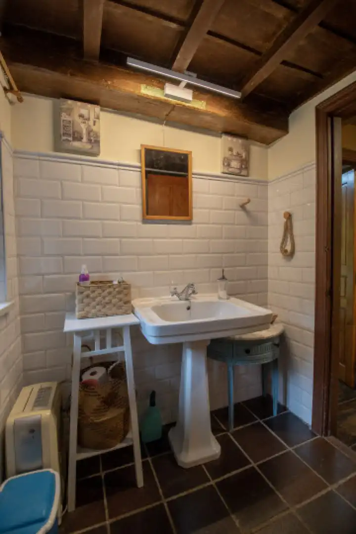 Baño de Casa o chalet en venta en Cabranes con Calefacción, Jardín privado y Terraza