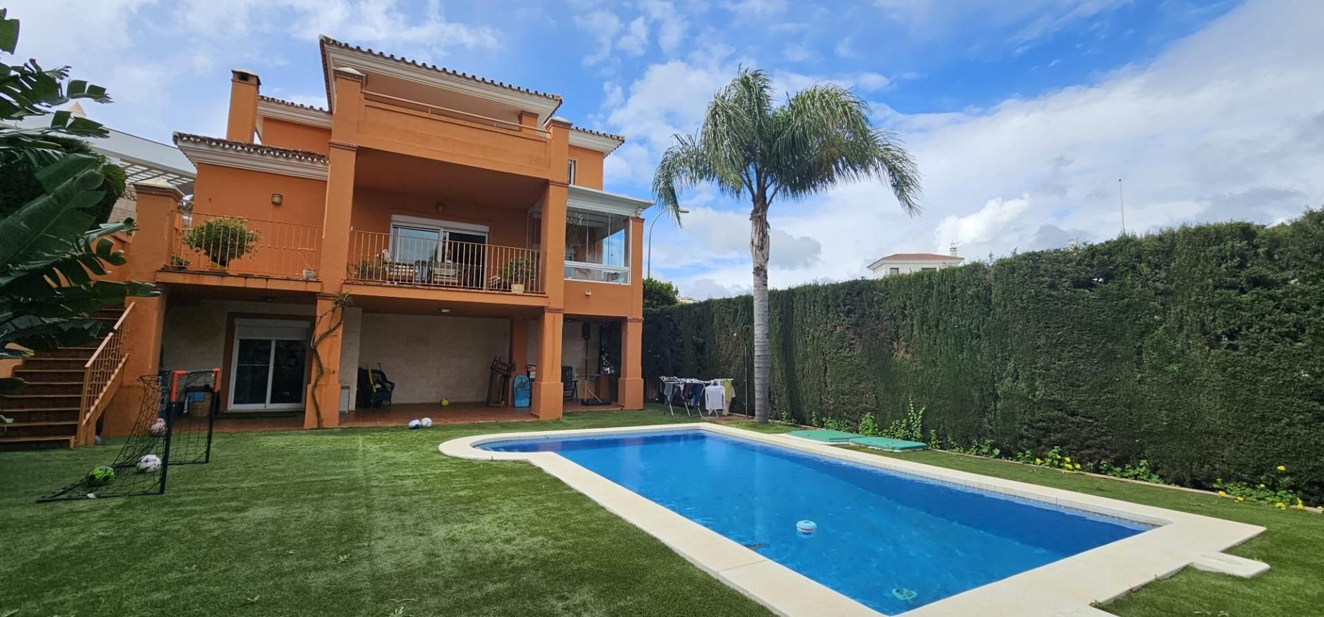 Jardí de Casa o xalet en venda en Mijas amb Aire condicionat, Jardí privat i Traster