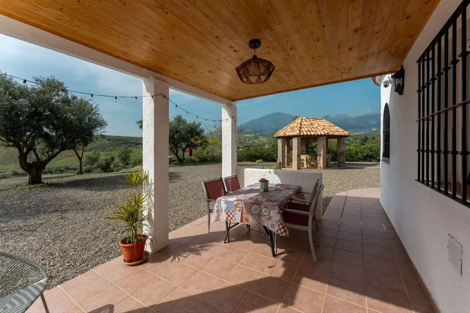 Casa rústica amb piscina en venda a Casarabonela, imagen 45