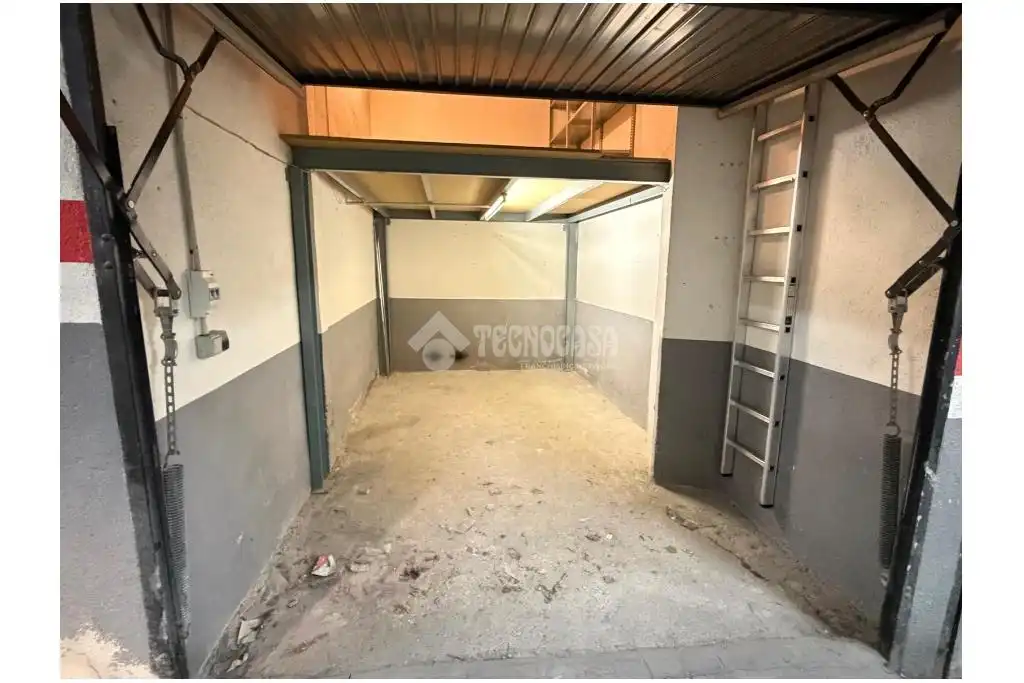 Aparcament de Garatge en venda en Martos