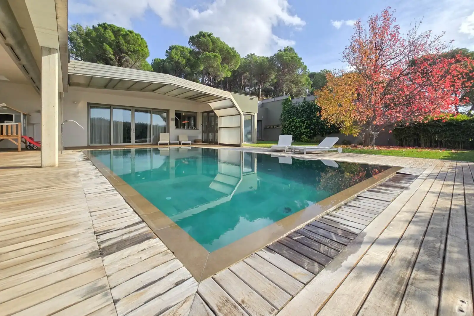 Piscina de Casa o chalet en venta en La Jonquera con Aire acondicionado, Calefacción y Jardín privado