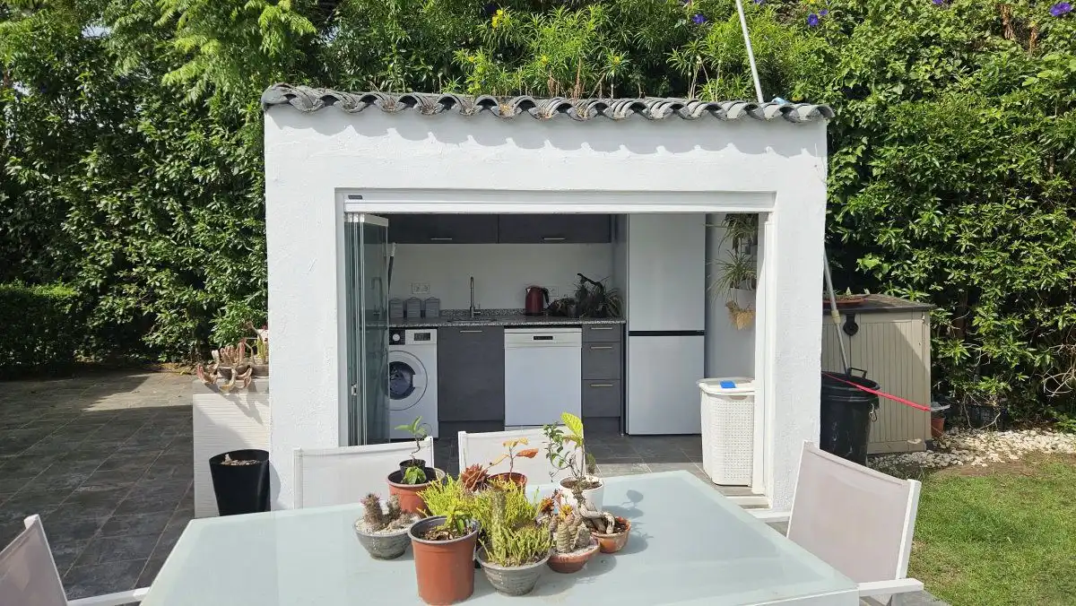 Cocina de Casa o chalet en venta en Sotogrande con Aire acondicionado, Jardín privado y Terraza