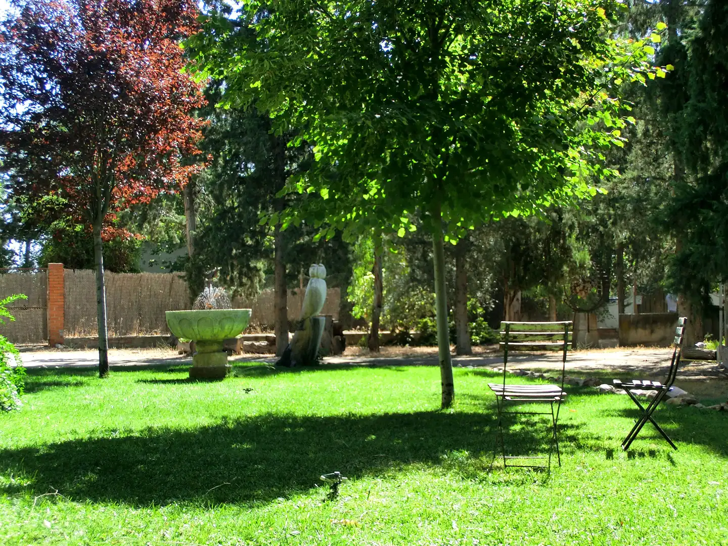 Jardí de Casa o xalet en venda en Sonseca amb Calefacció, Jardí privat i Terrassa