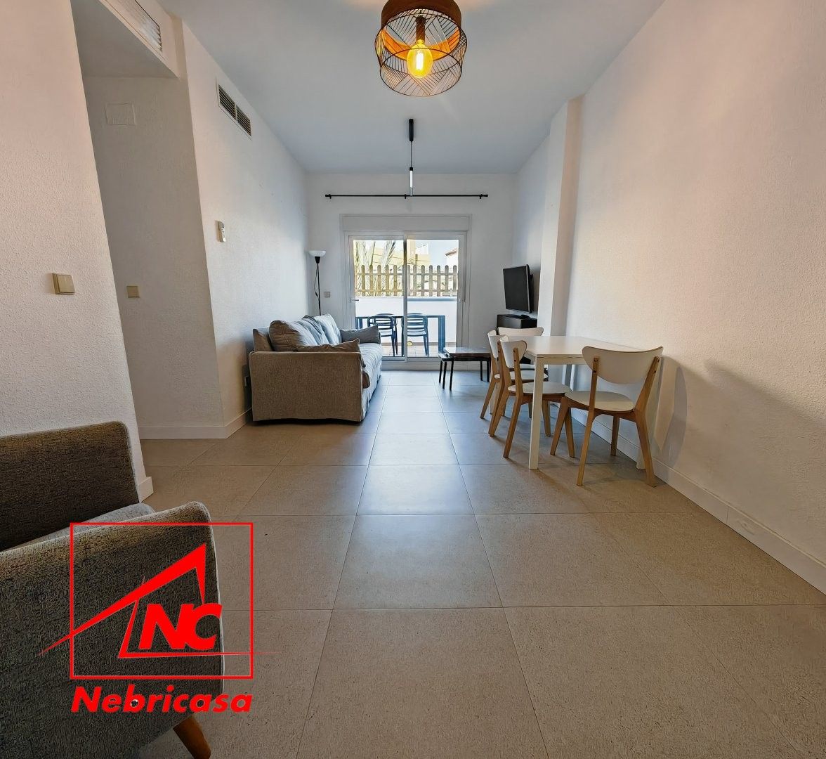 Sala d'estar de Àtic en venda en Rota amb Piscina i Moblat