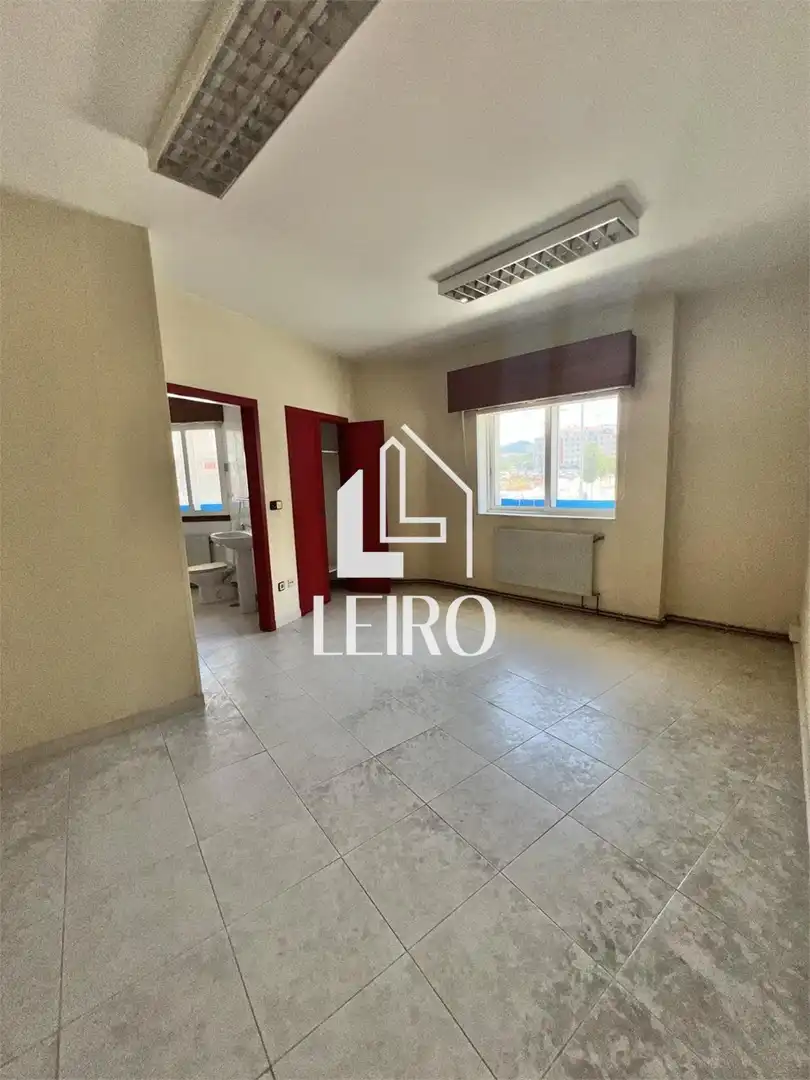 Local comercial de lloguer a Vilagarcía, imagen 10