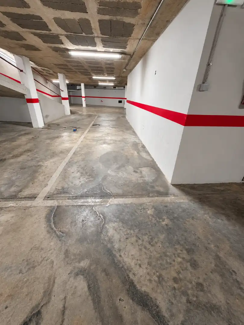 Einzelparkplatz zum Verkauf in Progrés, imagen 4