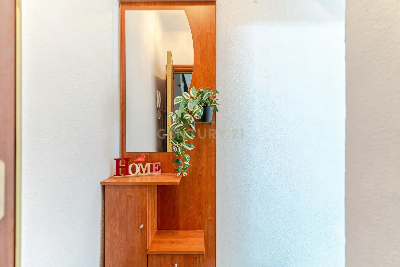 Flat for sale in Granada  with Air Conditioner and Balcony