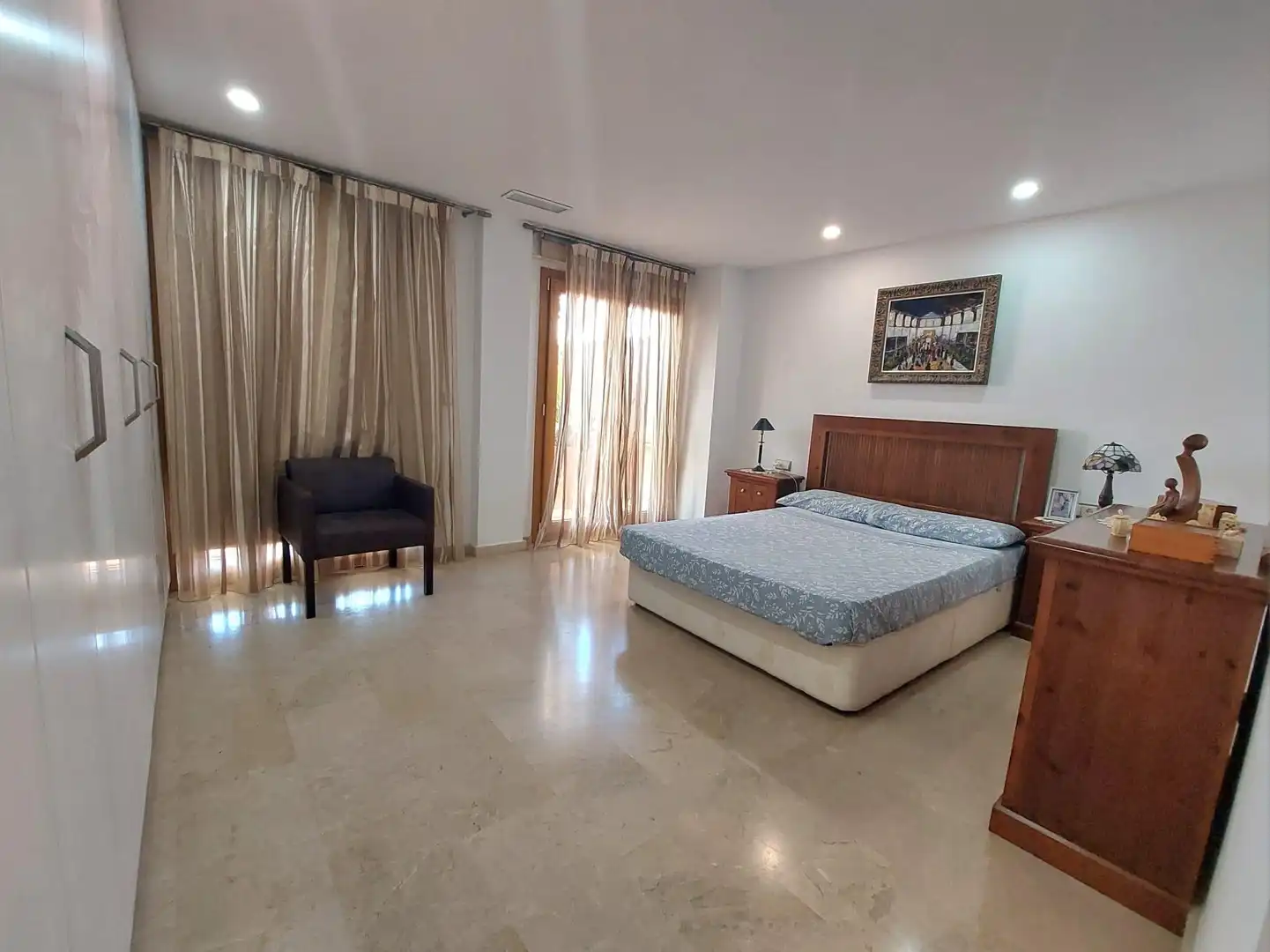 Schlafzimmer von Dachboden zum Verkauf in Águilas mit Klimaanlage, Heizung und Terrasse