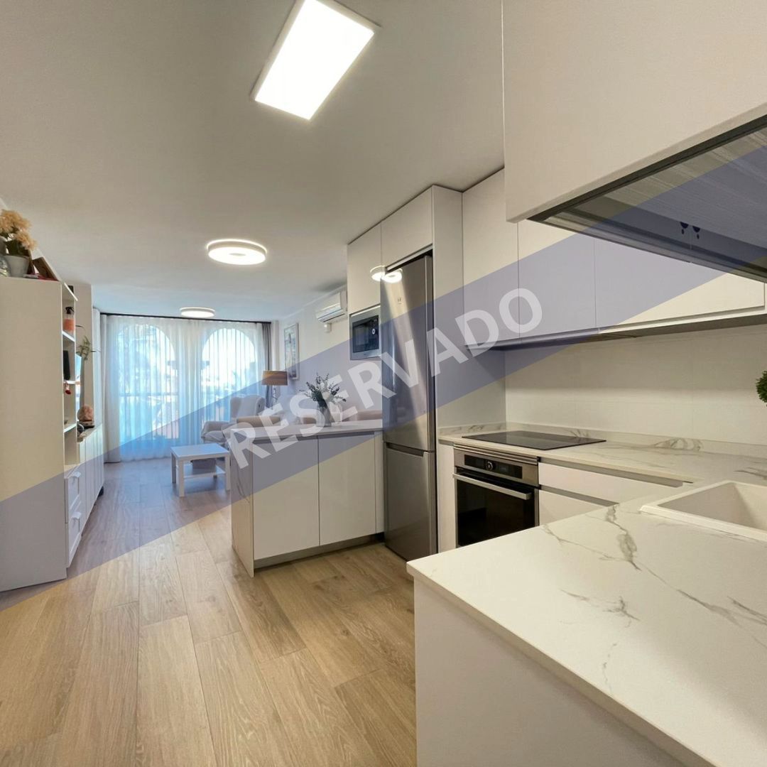 Cuina de Pis en venda en El Ejido amb Aire condicionat, Calefacció i Terrassa