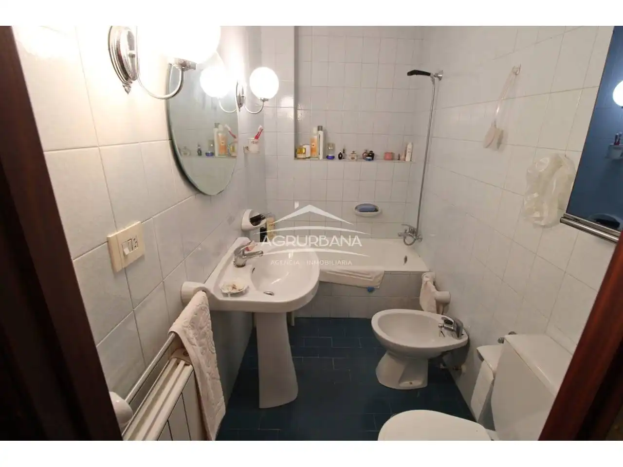 Bathroom of Flat for sale in Motril  with Terrace