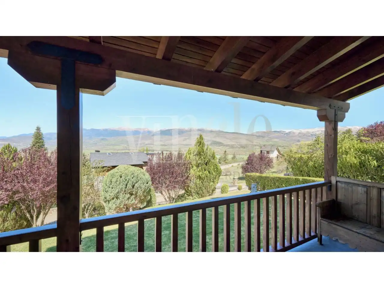 Houses for rent in Calle ESCOMELLES, Fontanals de Cerdanya