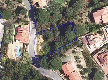 Terreny residencial en venda a ROSAMAR. Parcela, 104