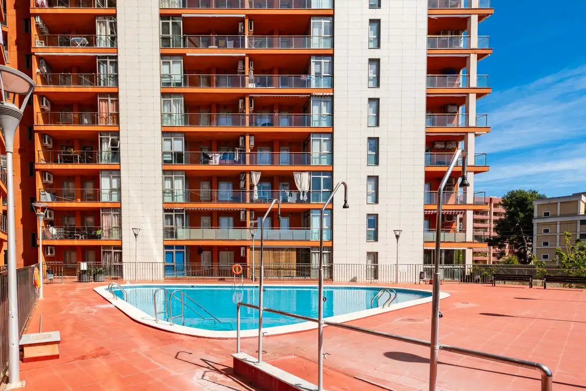 Piscina de Estudi en venda en Oropesa del Mar / Orpesa amb Aire condicionat, Calefacció i Terrassa