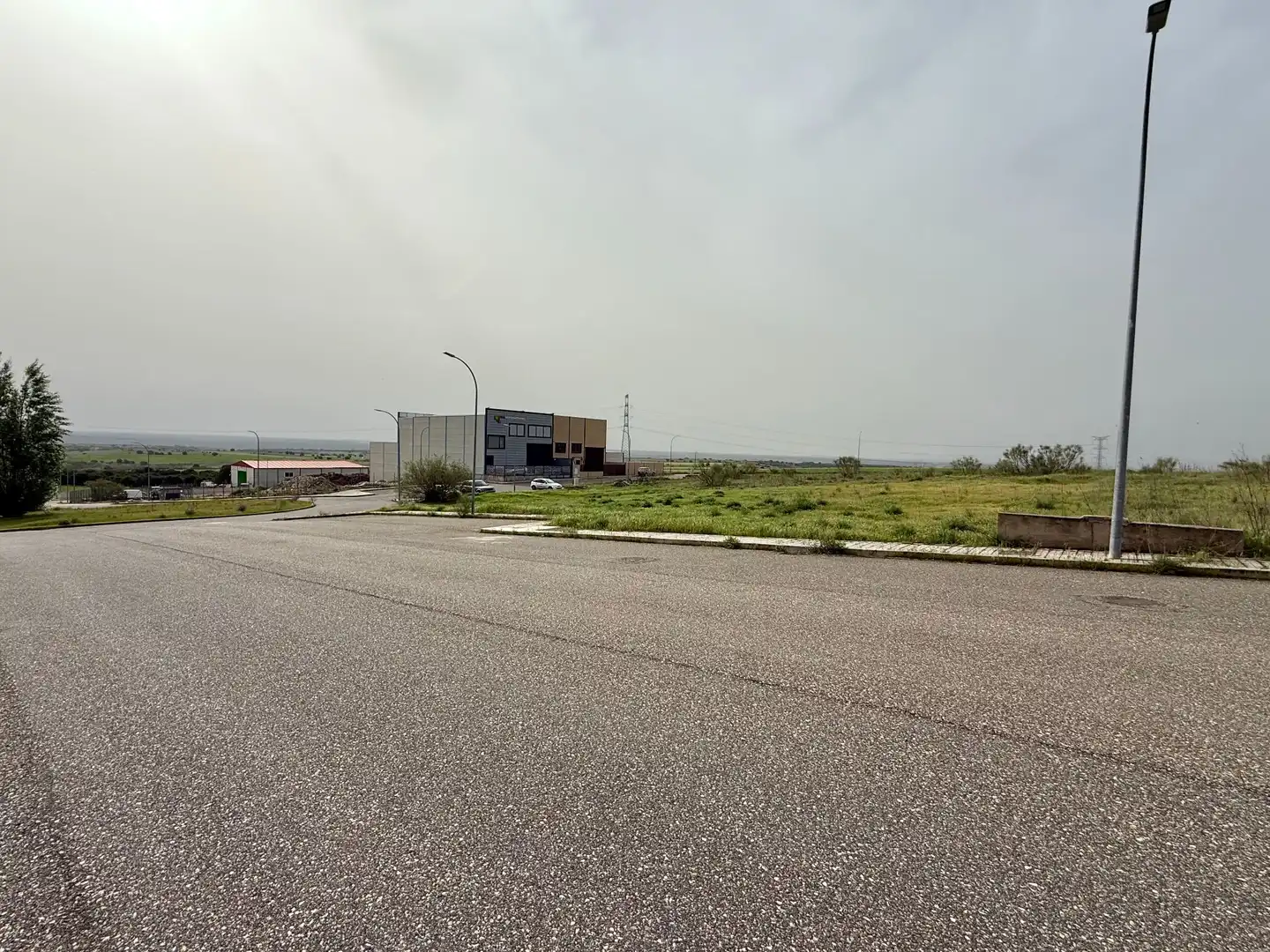 Lands and plots for sale in Almorox