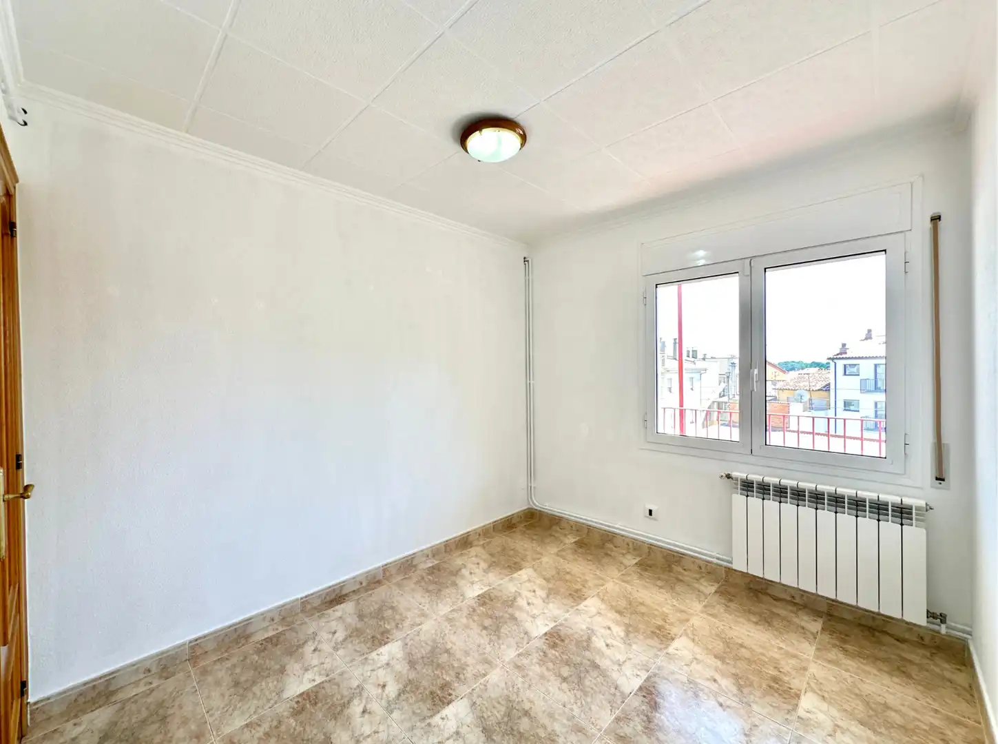 Bedroom of Flat for sale in Torelló  with Heating, Terrace and Storage room