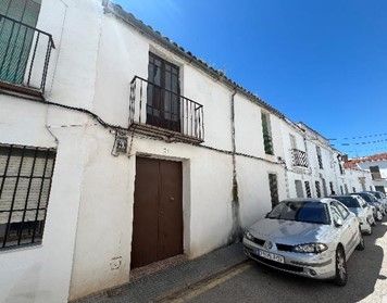 Vista exterior de Casa o chalet en venta en Llerena con Balcón