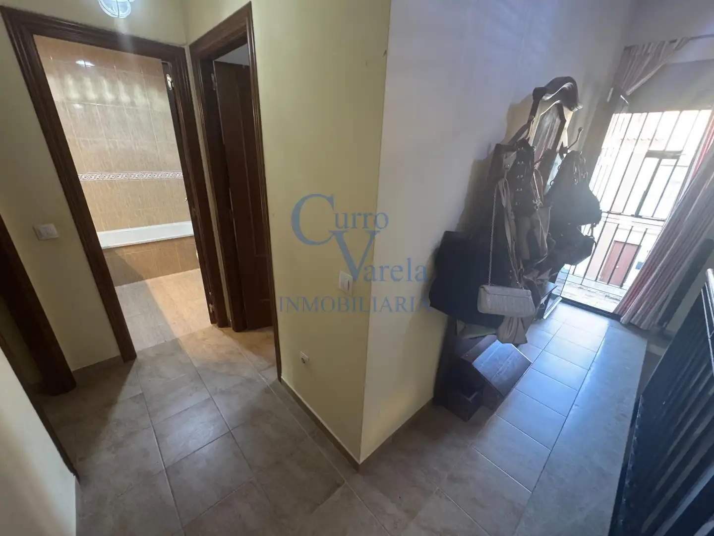 Houses for sale in Dos Hermanas  with Air Conditioner, Heating and Terrace