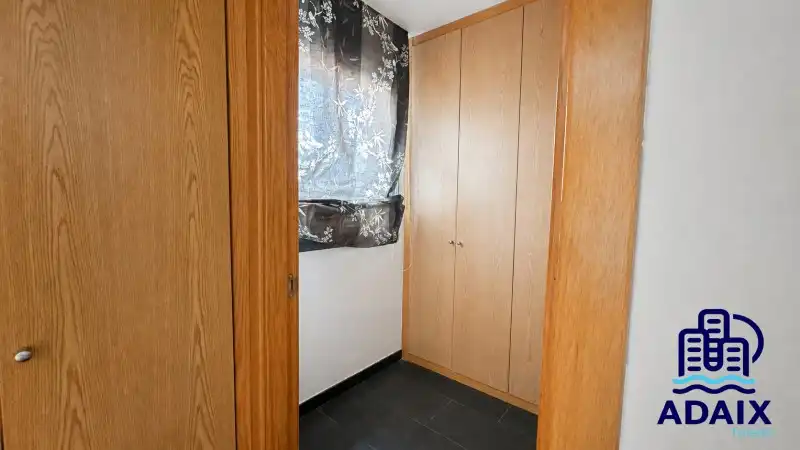 Houses for sale in Layos  with Air Conditioner, Heating and Terrace