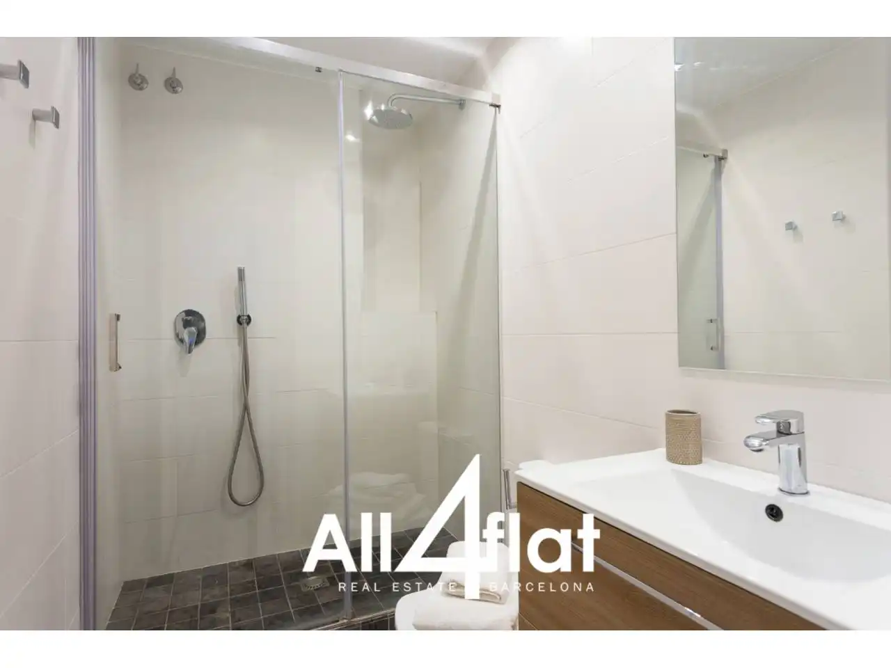 Wohnung zur Miete in Calle Nou de la Rambla, El Raval
