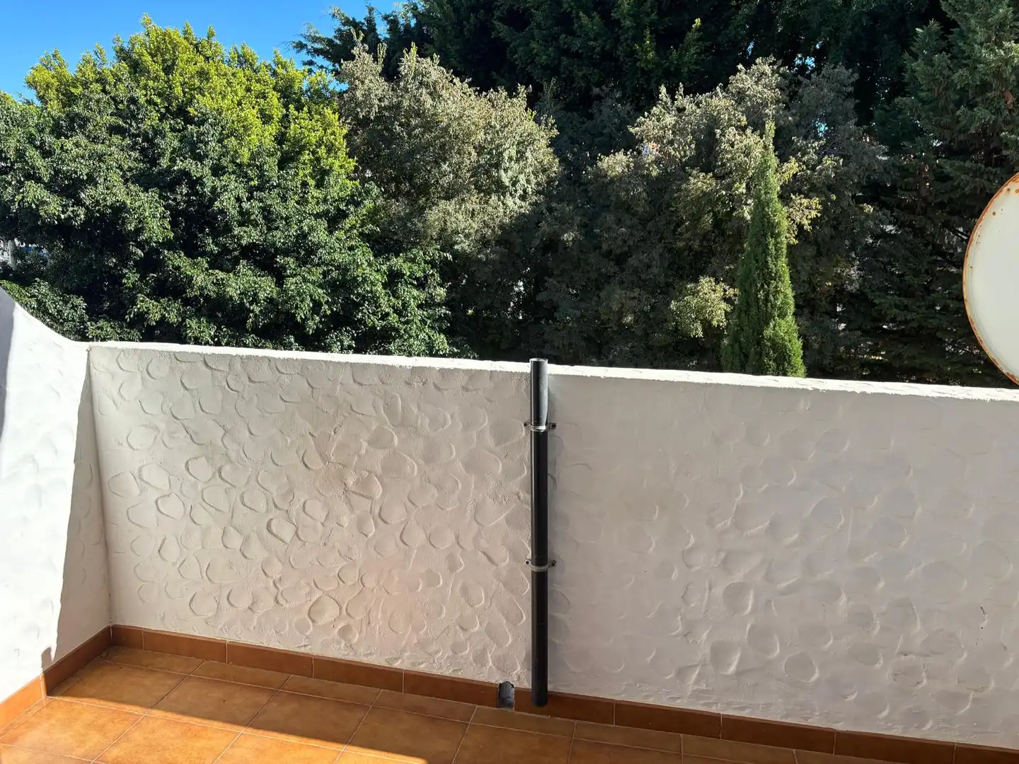 Balcony of Ground floor for sale in Estepona  with Terrace, Swimming Pool and Community pool