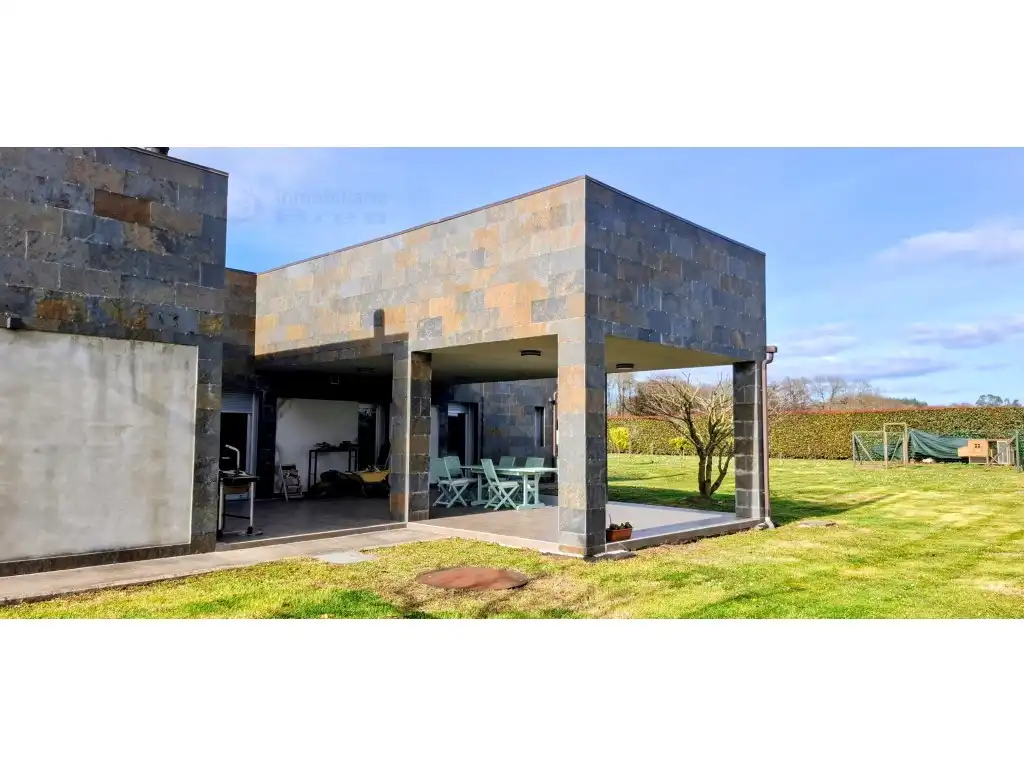 Exterior view of Houses for sale in Lalín