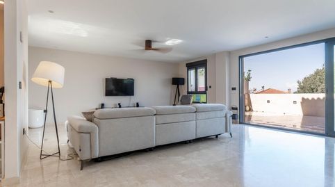 Foto 2 de Casa adosada en venta en Calle Tablas, Cájar, Granada