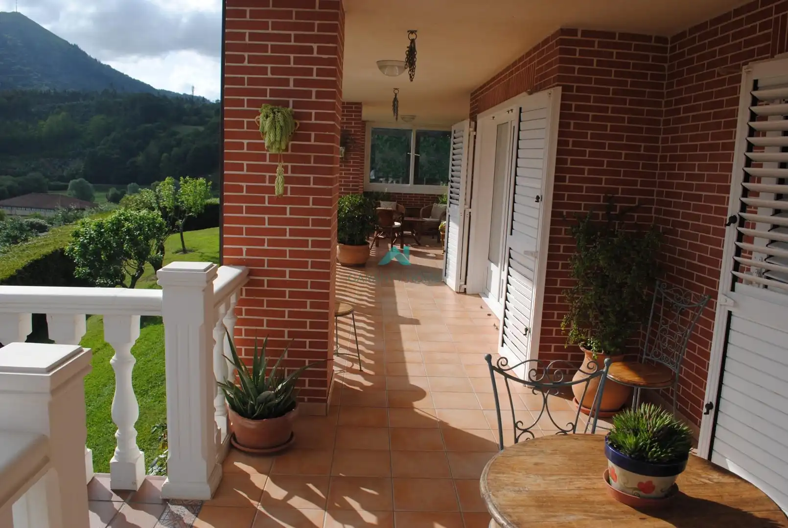 Terrassa de Casa o xalet en venda en Ampuero amb Calefacció, Jardí privat i Terrassa