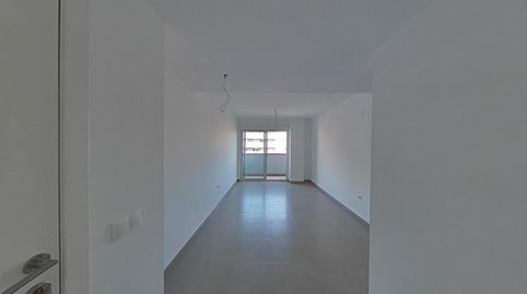 Foto 5 de Piso en venta en C/ Plus Ultra - Conjunto Res Grupo Simancas - , Centro Histórico, Gandia