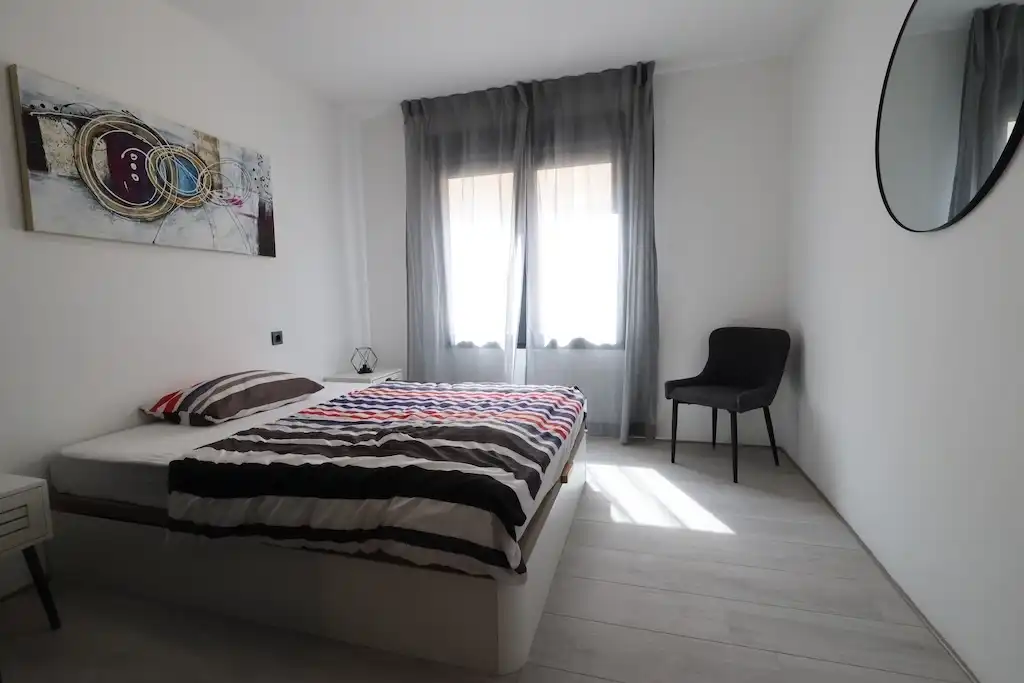 Habitación de Apartamento en venta en Torrevieja con Aire acondicionado, Calefacción y Terraza