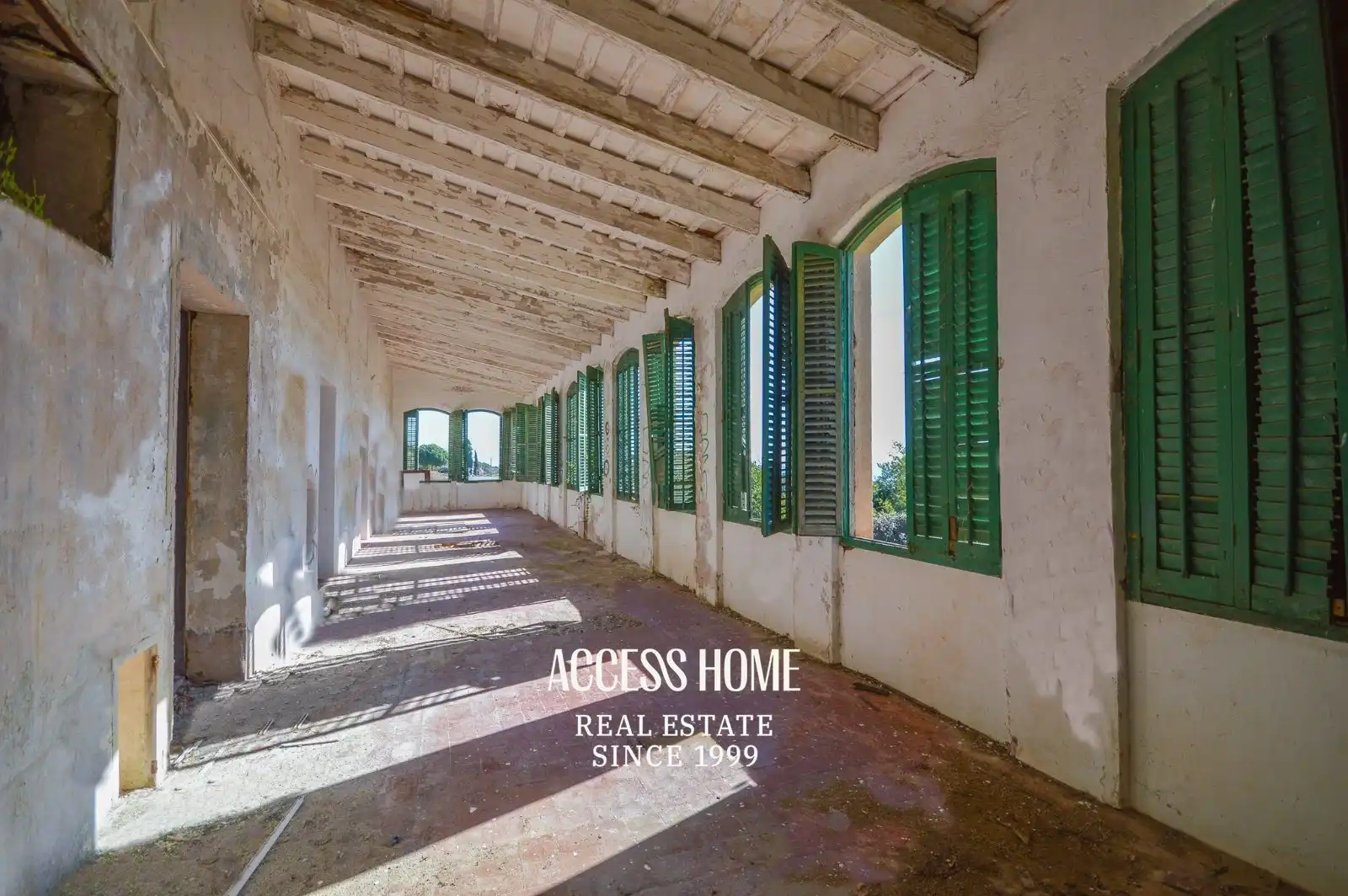 Exterior view of Country homes for sale in Sant Vicenç de Montalt  with Terrace