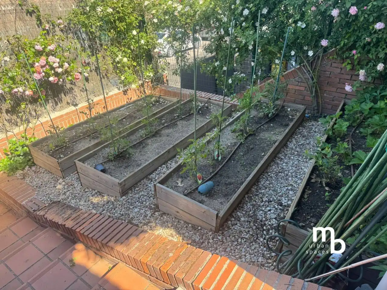 Jardín de Casa adosada en venta en Pozuelo de Alarcón con Aire acondicionado, Calefacción y Jardín privado