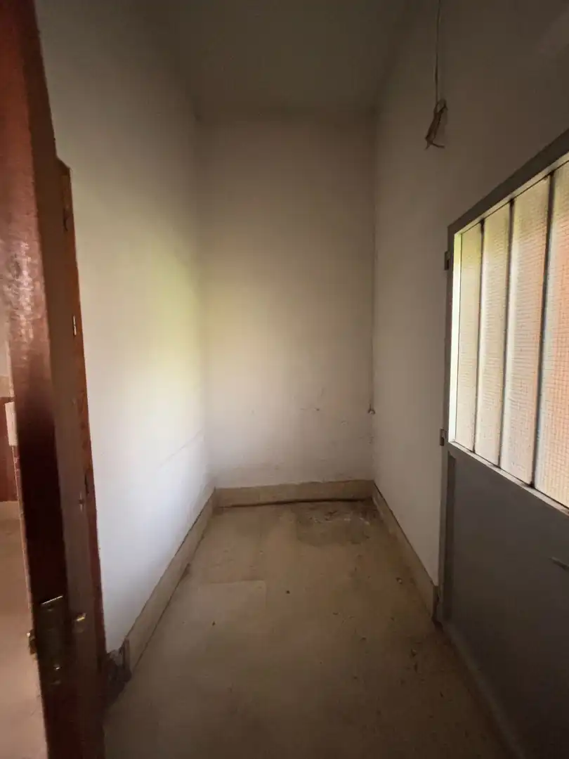 Local comercial en venta en Navahermosa, imagen 2