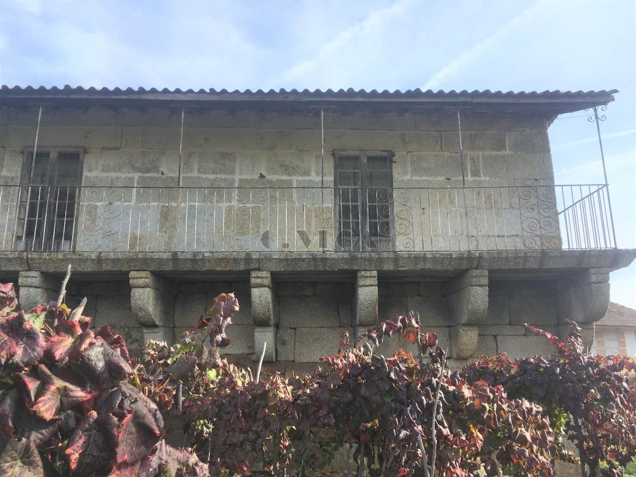 Vista exterior de Casa o chalet en venta en Cenlle con Calefacción y Jardín privado