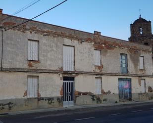 Vista exterior de Casa adosada en venda en Valderrey