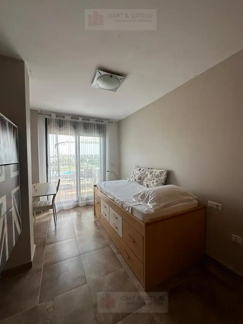 Schlafzimmer von Dachboden zur Miete in San Jorge / Sant Jordi mit Klimaanlage, Heizung und Privatgarten
