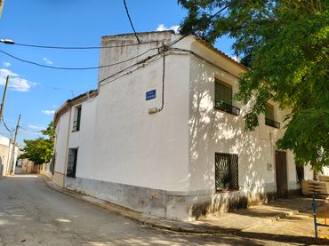 Terraced house for sale in Calle Laureano Rubio