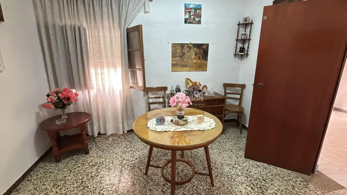 Casa adosada en venda a Centro