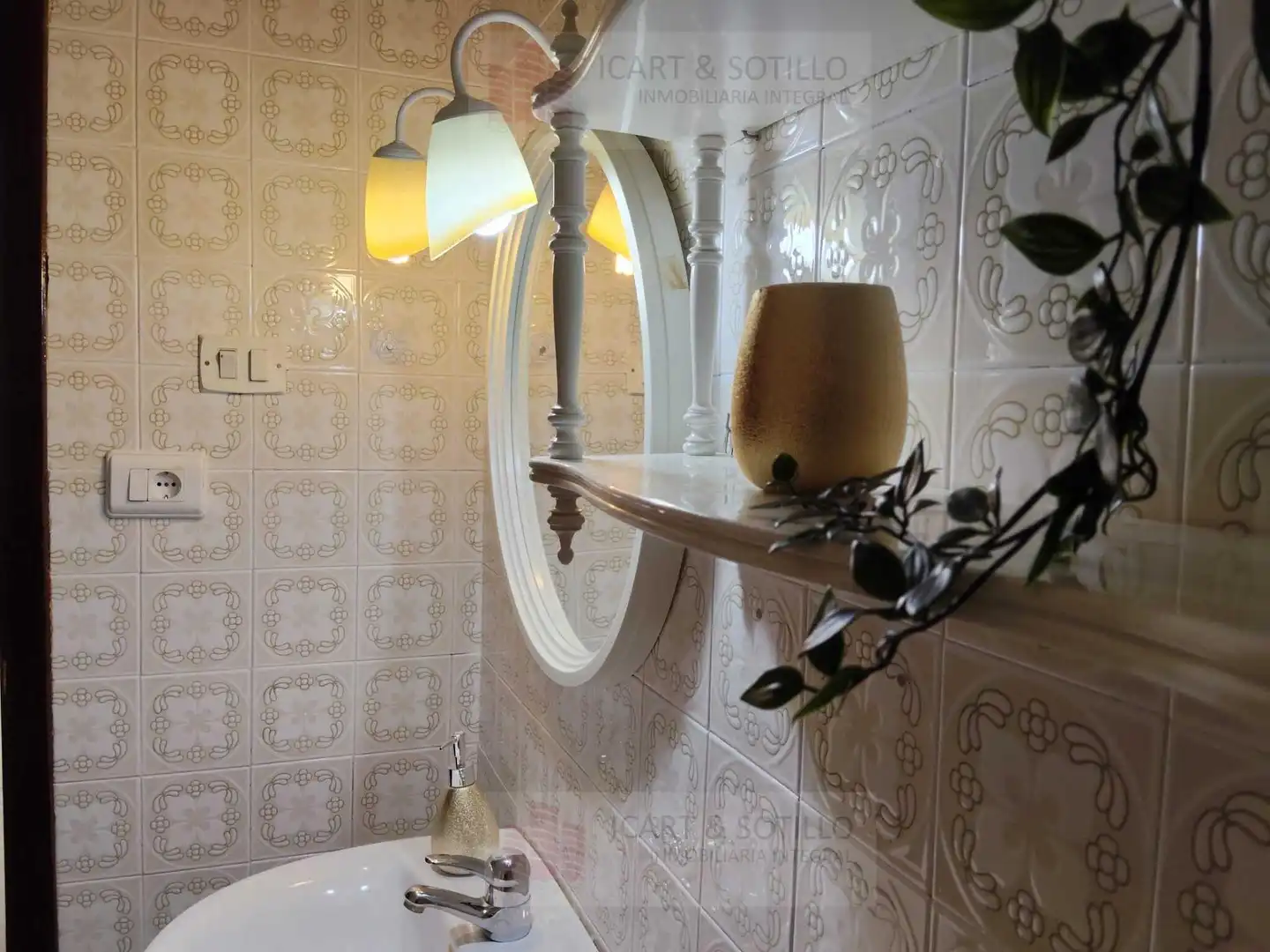 Bany de Pis en venda en Vinaròs amb Calefacció i Moblat