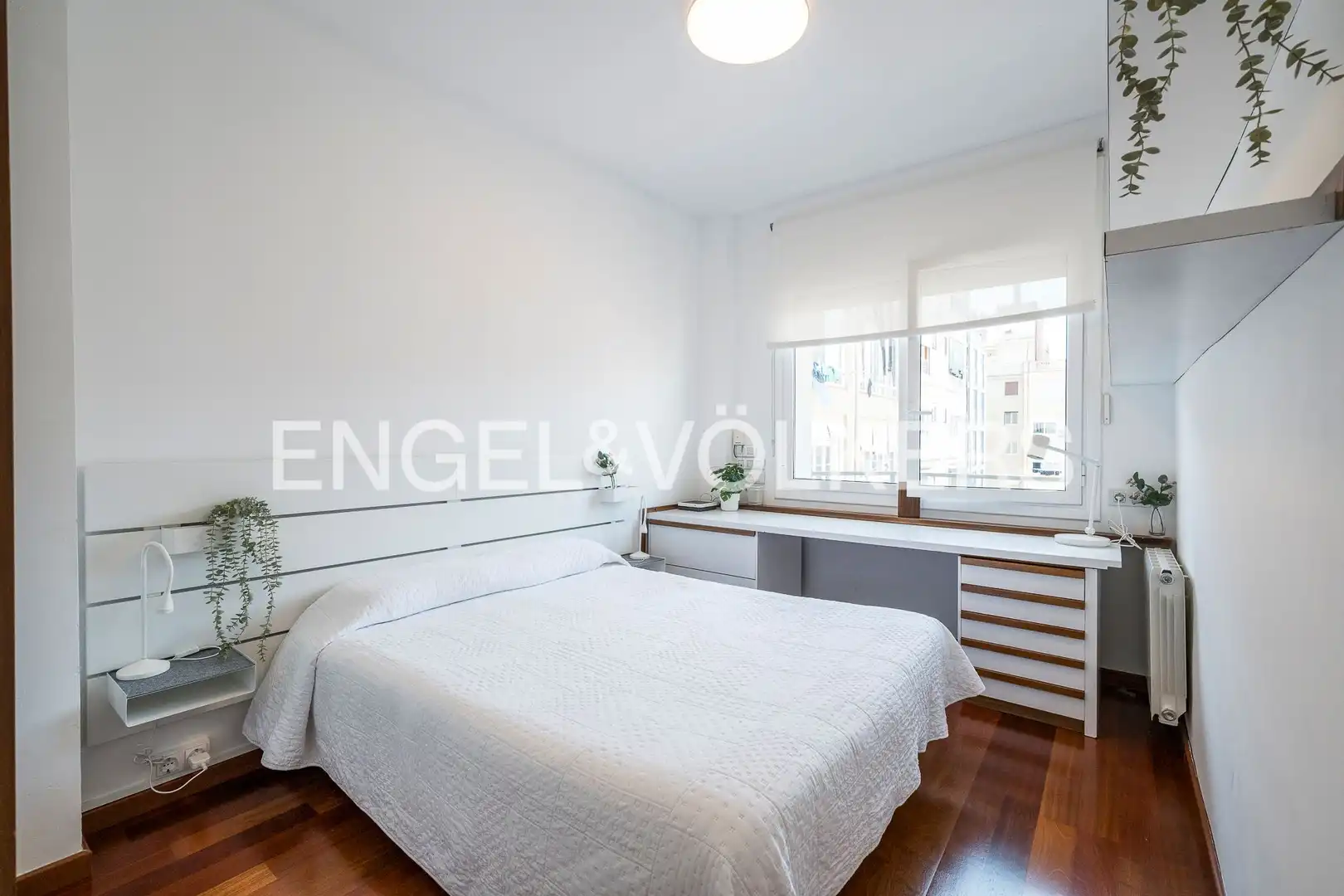 Schlafzimmer von Wohnung zum Verkauf in Barcelona mit Klimaanlage, Heizung und Parkett