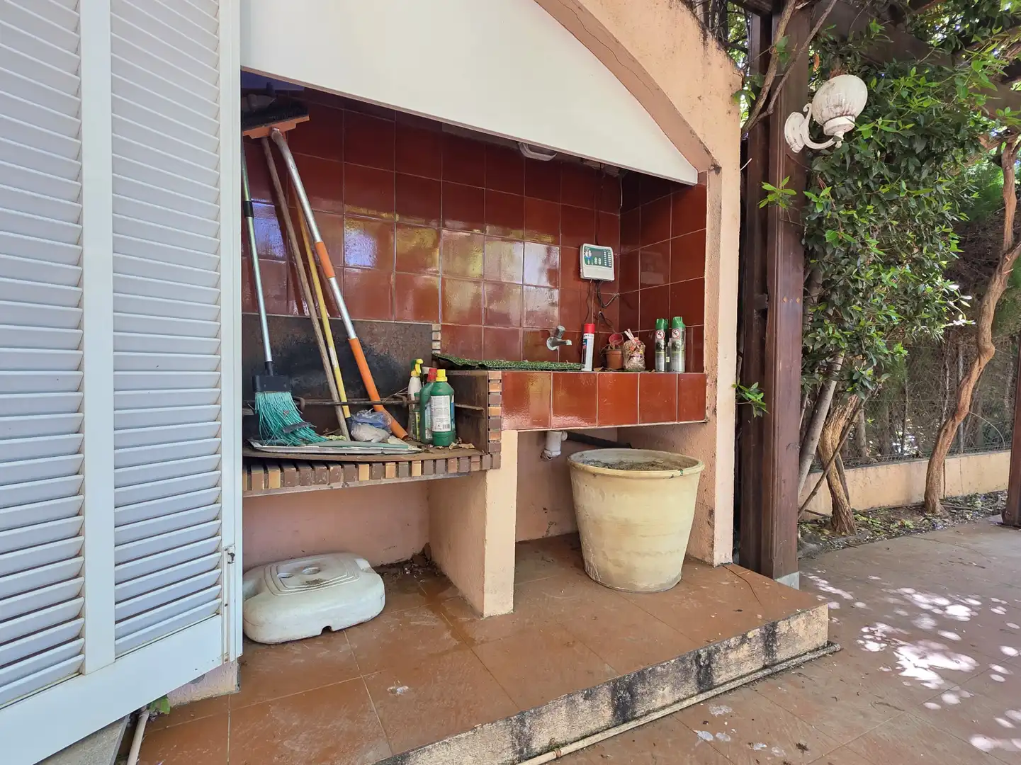 Cuina de Casa adosada en venda en Benicasim / Benicàssim amb Calefacció, Jardí privat i Terrassa