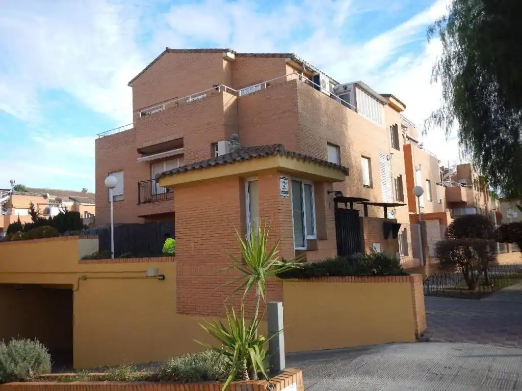 Aparcament en venda a Santa Eufemia, imagen 2