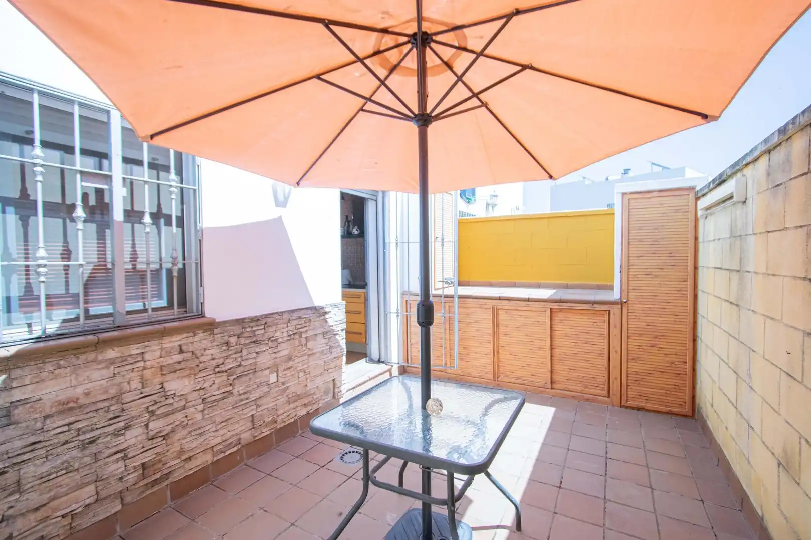 Terrace of Detached homes for sale in Alcalá de Guadaira  with Air Conditioner and Storage room