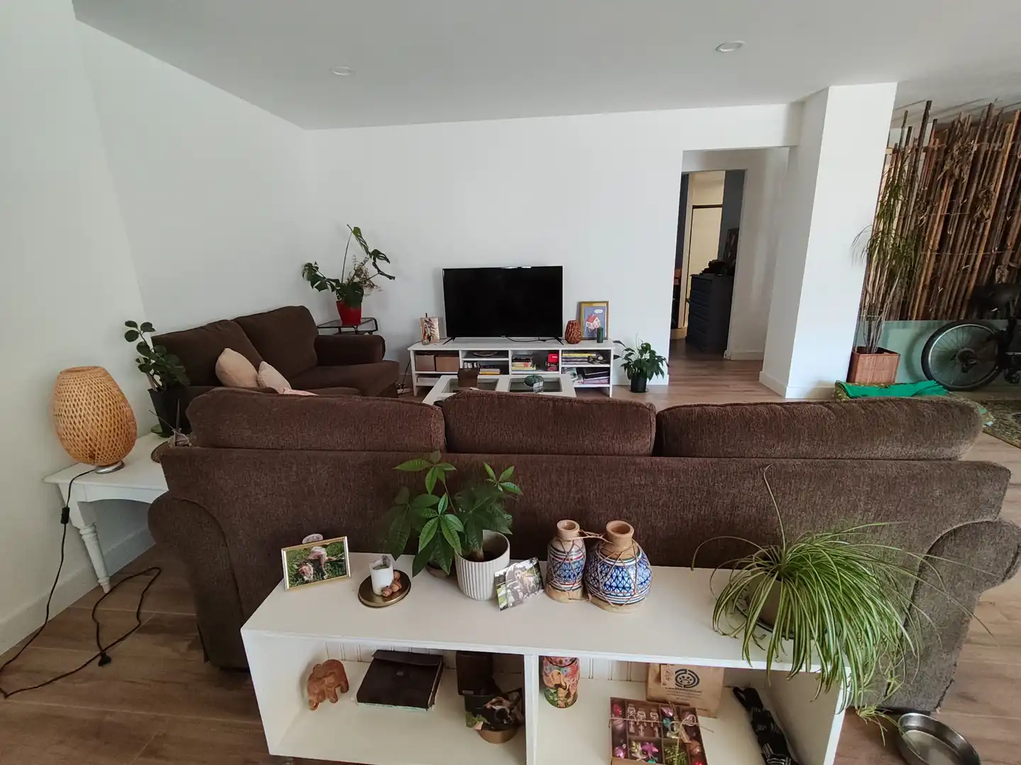 Living room of Ground floor for share in Vigo   with Private garden, Terrace and Furnished