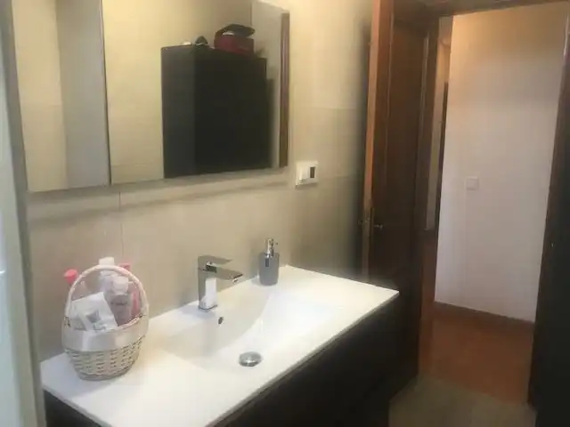 Baño de Ático en venta en Noja con Calefacción, Terraza y Amueblado